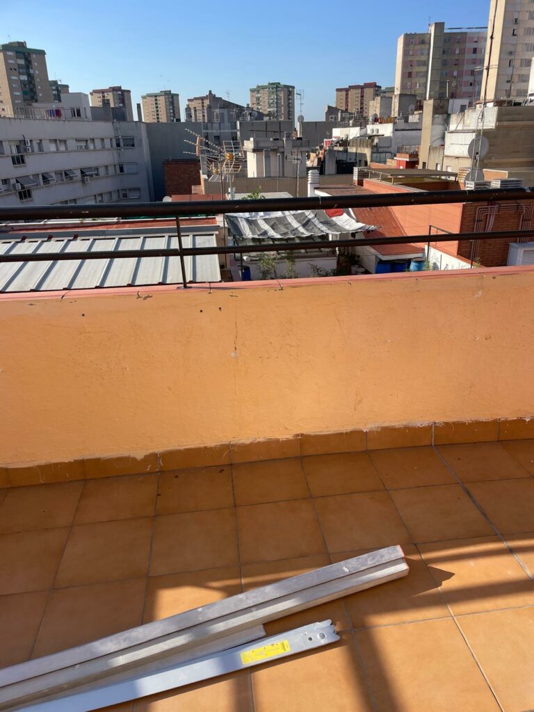 foto secundaria impermeabilización de terrazas en girona solución definitiva contra humedades y filtraciones (14)