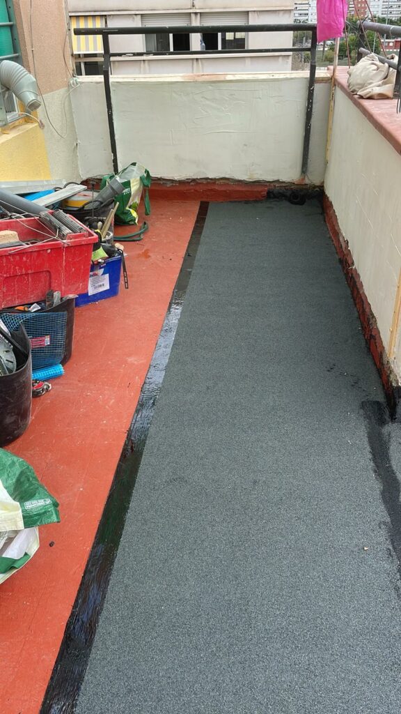 foto secundaria impermeabilización de terrazas en girona solución definitiva contra humedades y filtraciones (21)