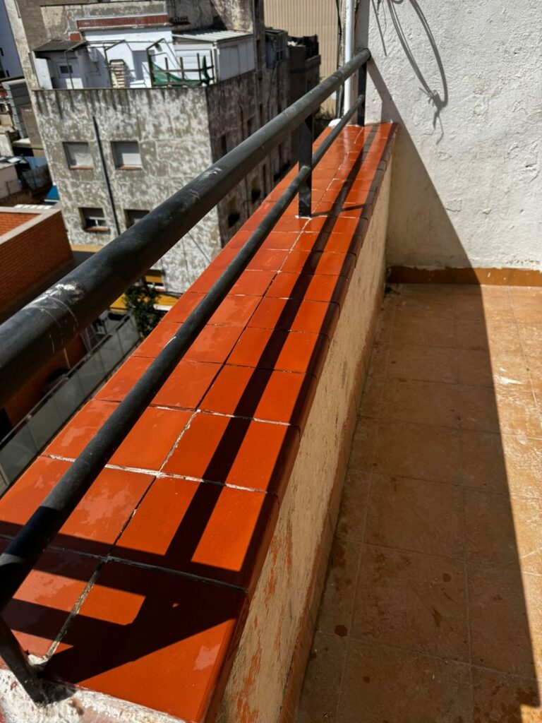 foto secundaria impermeabilización de terrazas en girona solución definitiva contra humedades y filtraciones (8)