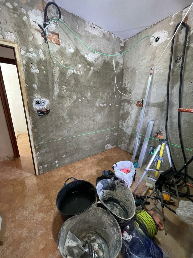 Reforma de cocina en Roses y Girona: cómo renovar tu cocina paso a paso foto secundaria reforma de cocina en roses y girona cómo renovar tu cocina paso a paso (17)