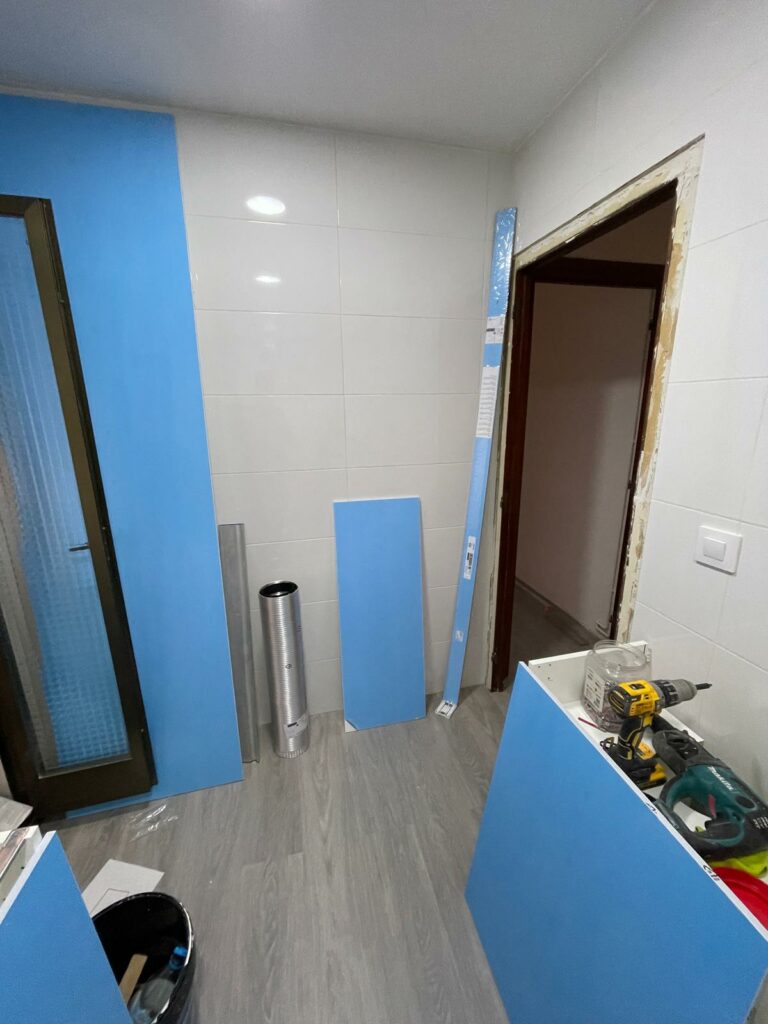 Reforma de cocina en Roses y Girona: cómo renovar tu cocina paso a paso foto secundaria reforma de cocina en roses y girona cómo renovar tu cocina paso a paso (35)